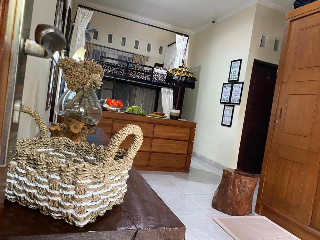 Coliving Jogja Sweet Home Kost Lengkap Di Jogjakarta Exteriör bild