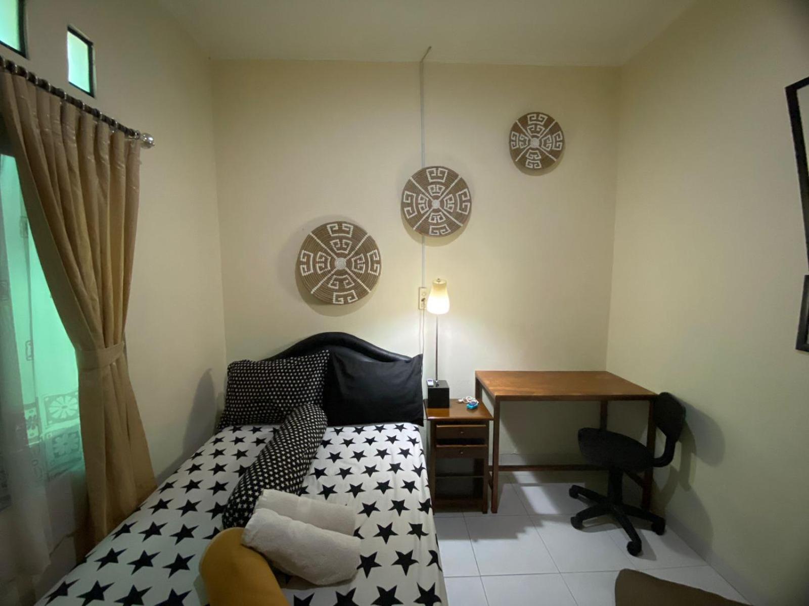 Coliving Jogja Sweet Home Kost Lengkap Di Jogjakarta Rum bild