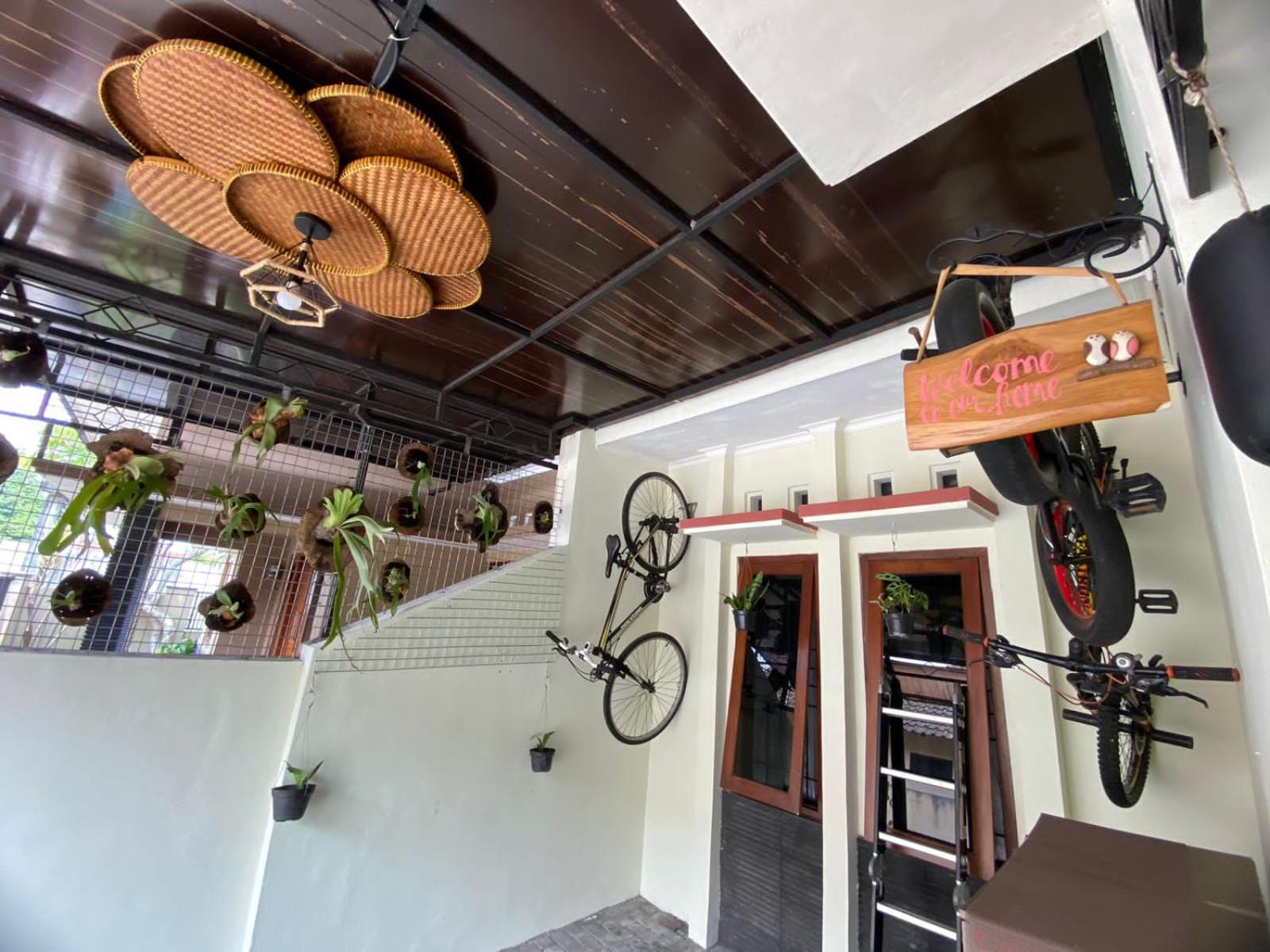 Coliving Jogja Sweet Home Kost Lengkap Di Jogjakarta Exteriör bild