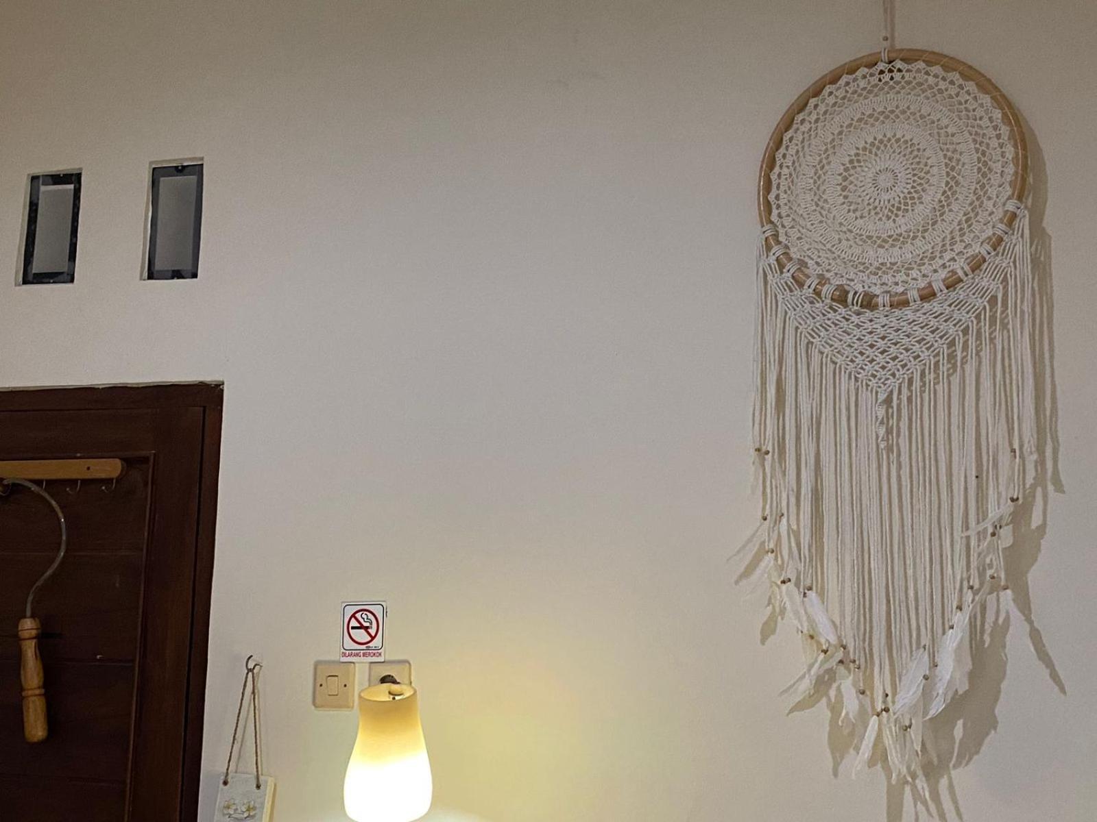 Coliving Jogja Sweet Home Kost Lengkap Di Jogjakarta Rum bild