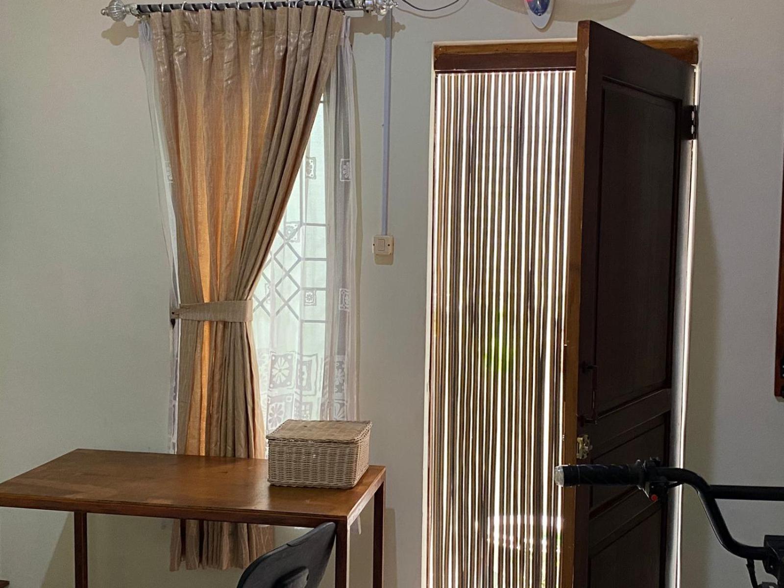 Coliving Jogja Sweet Home Kost Lengkap Di Jogjakarta Rum bild