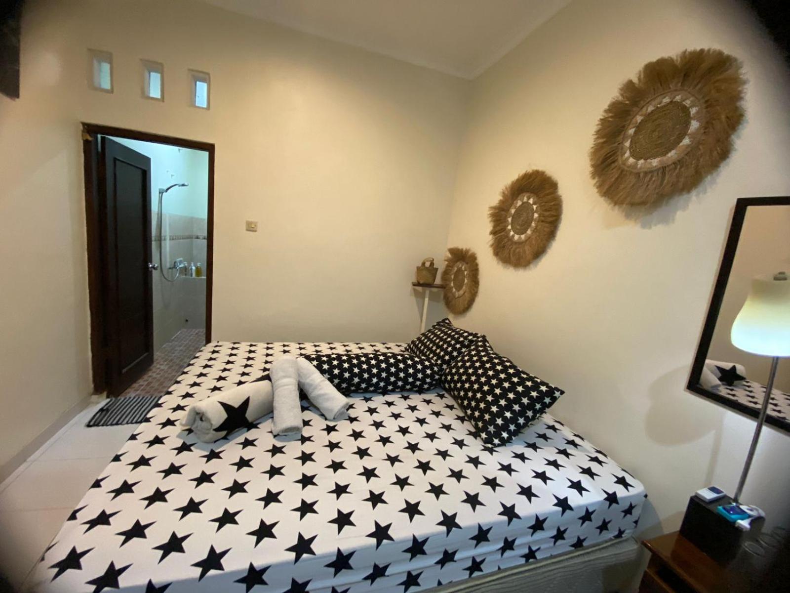 Coliving Jogja Sweet Home Kost Lengkap Di Jogjakarta Rum bild